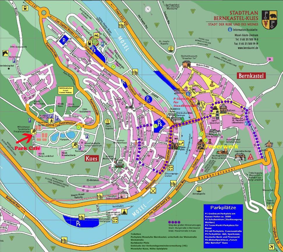 Ferienwohnungen Park Cafe Am Kurpark 베른카슈텔쿠에스 외부 사진