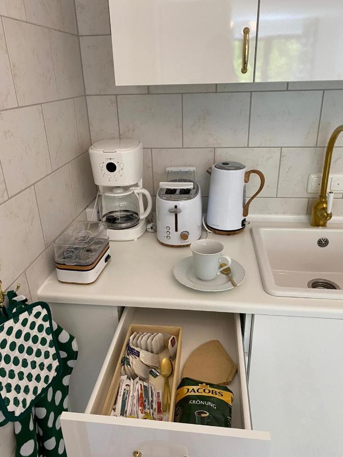 Ferienwohnungen Park Cafe Am Kurpark 베른카슈텔쿠에스 외부 사진
